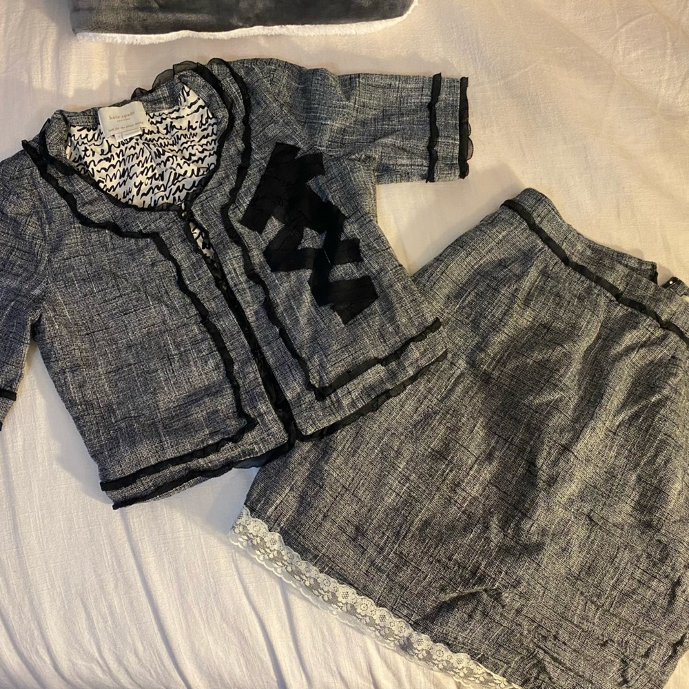 Kate Spade Gray/Black 2-Piece Set- Size 4